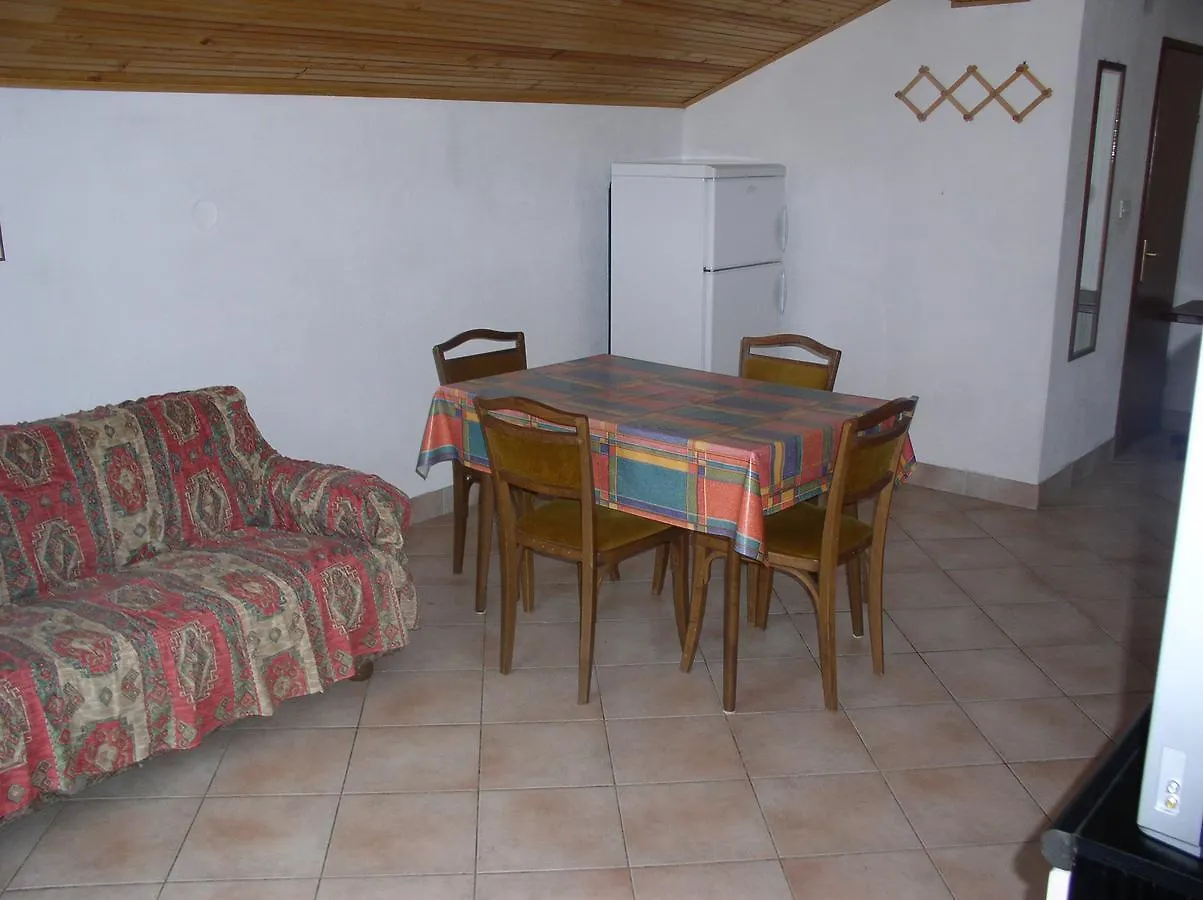 Apartment Lana بريفلاكا كرواتيا
